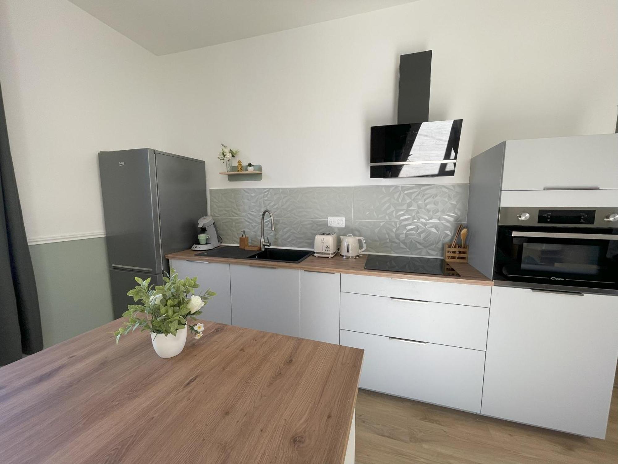 Elegance & Confort Au Coeur De Cholet ! Extérieur photo